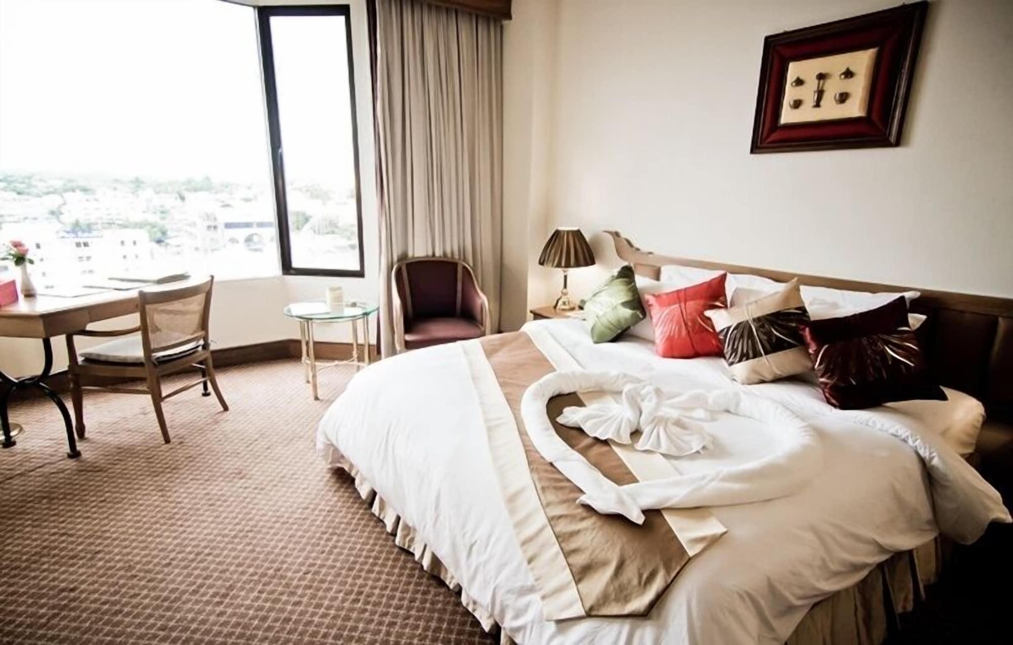 Laithong Hotel Ubon Ratchathani Eksteriør billede