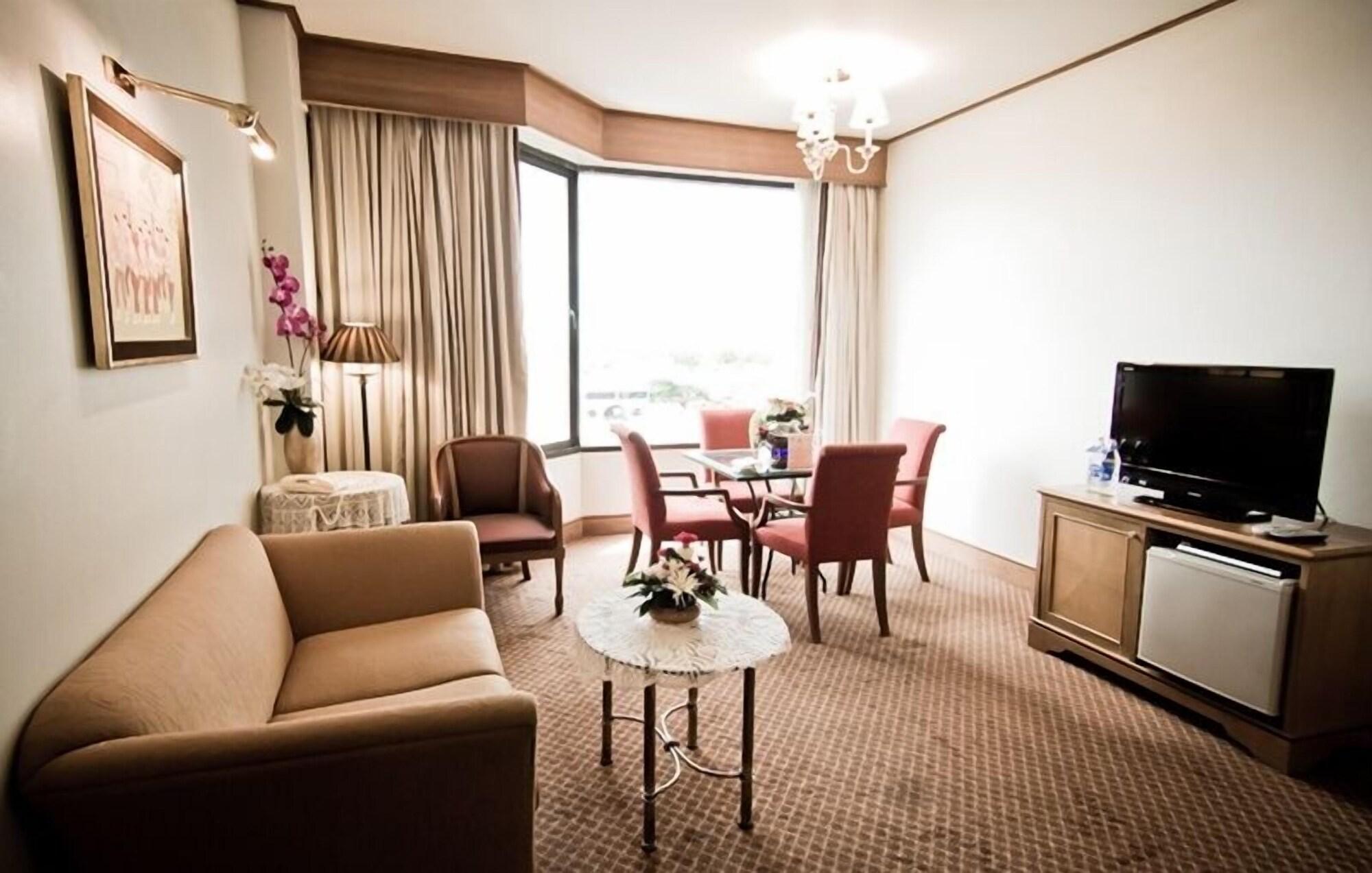 Laithong Hotel Ubon Ratchathani Eksteriør billede