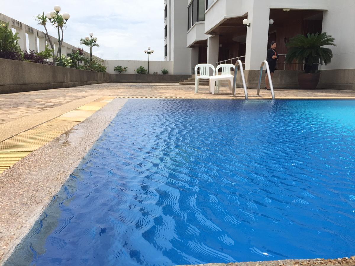 Laithong Hotel Ubon Ratchathani Eksteriør billede